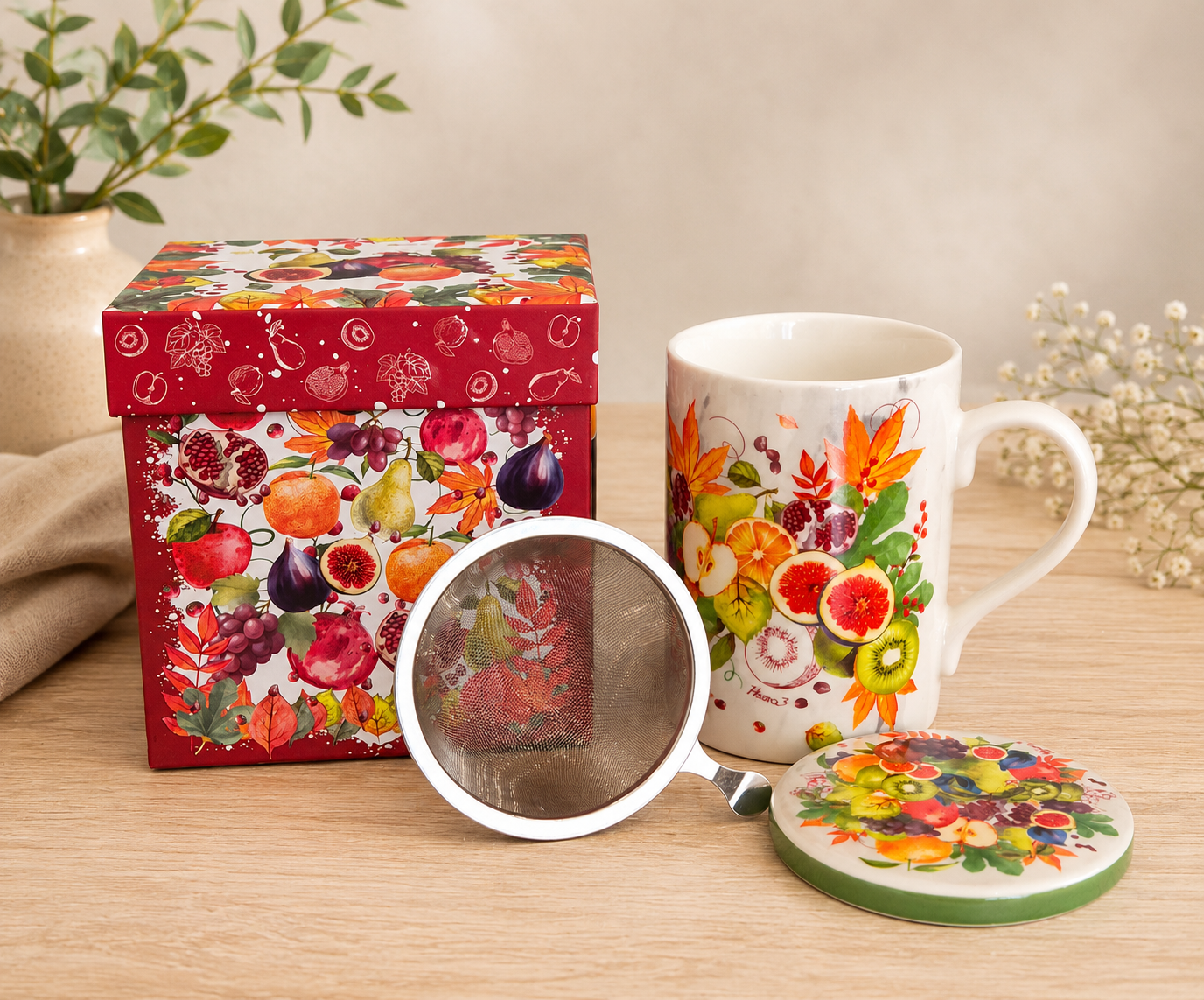 4ca20f_863381e87b2e4f89a109669aa7248e2fmv2.png Tasse à thé en porcelaine avec filtre et couvercle – Blanc Fruité